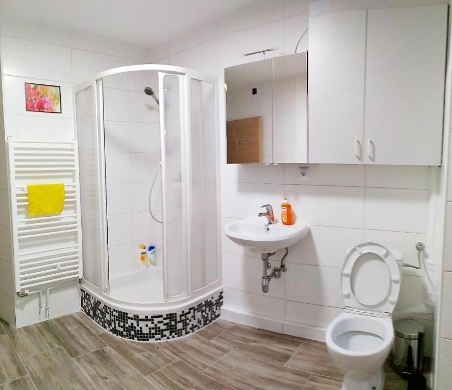 Smart Mini Hotel Wina Bagian luar foto